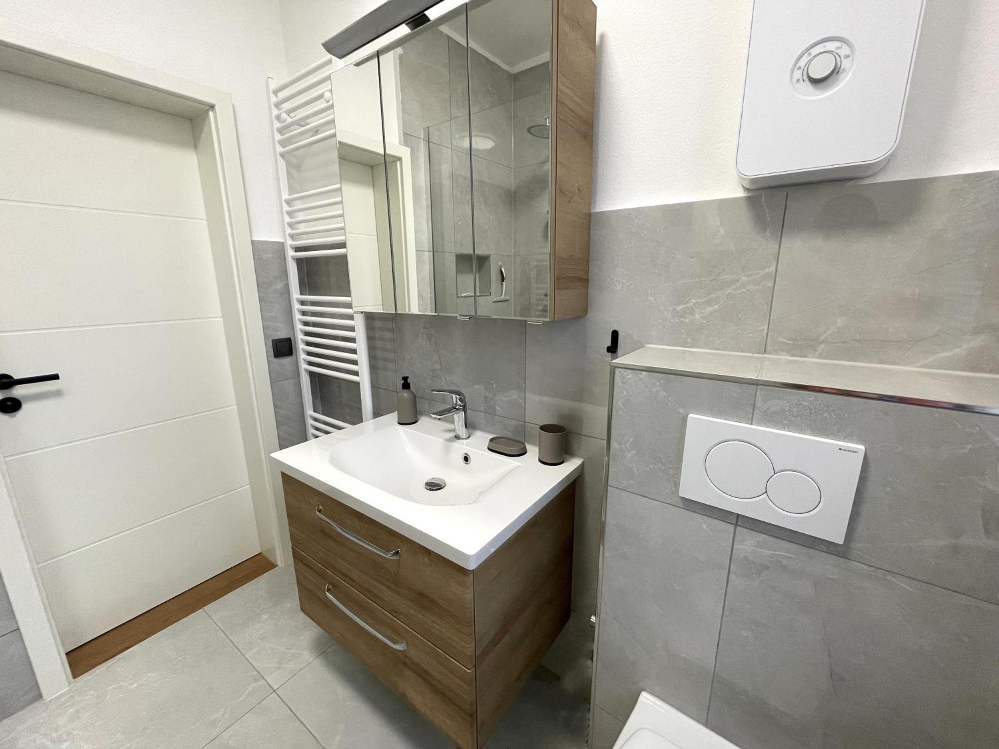 Urbansuites - Stylish Apartments I Koblenz Center I Kitchen I Up To 115M2 Eksteriør bilde